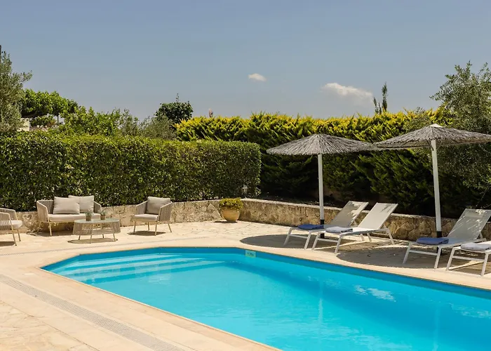 Ydria Villa Chavriata